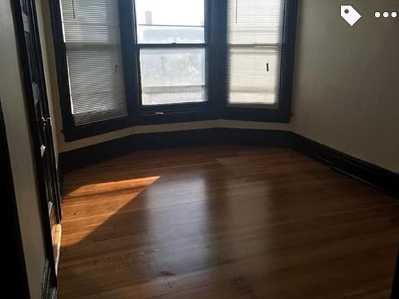 2nd image of 3436 S Calumet Avenue # Fl 4th