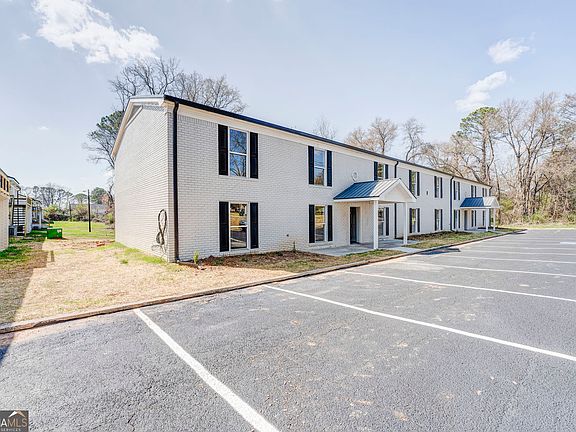 2nd image of 405 Tallapoosa St W APT 4