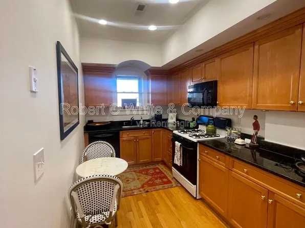 345 Greenwich Ave #2, Greenwich, CT 06830