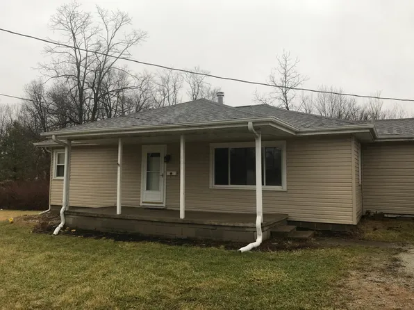 101 W 2nd St, Albany, IN 47320