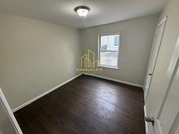 3rd image of 740 S 15th St #1E