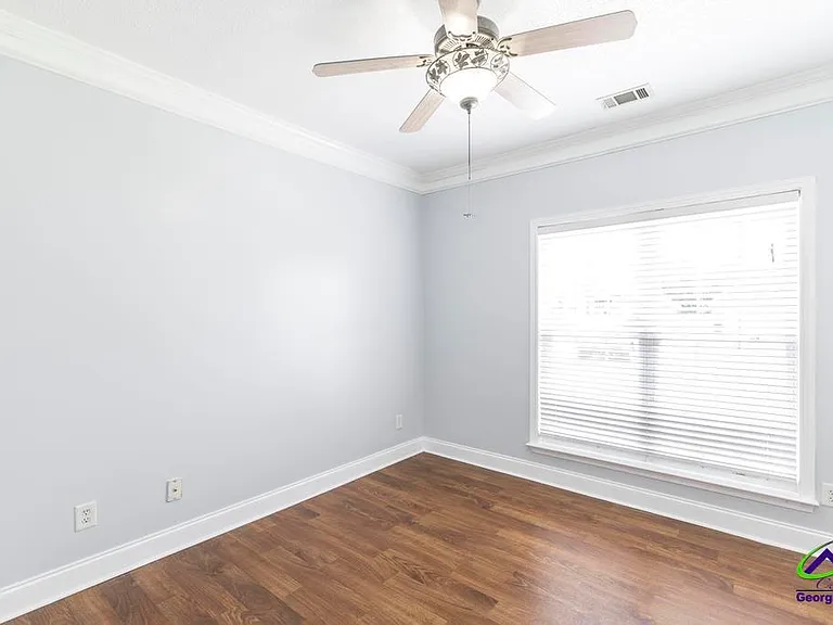 217 Sedgebrooke Dr — Photo 21