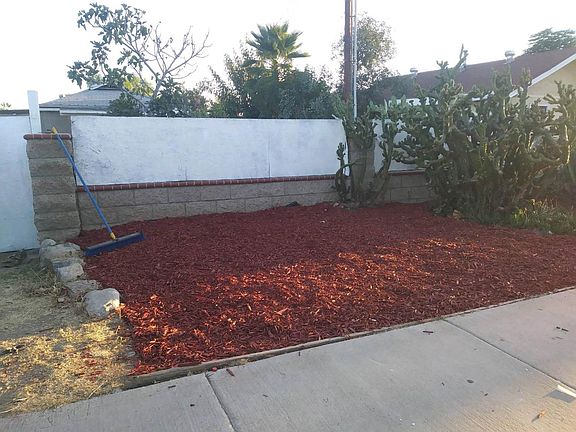 3rd image of 24893 Fir Ave