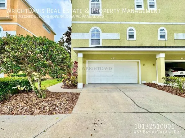 487 Bayou Village Dr, Tarpon Springs, FL 34689
