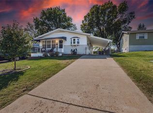 3640 Tesson St, Saint Louis, MO 63125