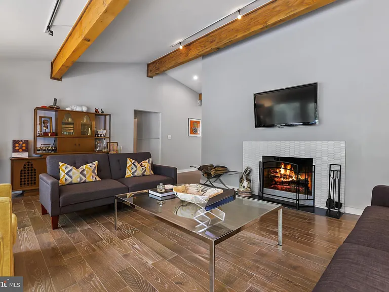 1004 Mercer Rd — Photo 14