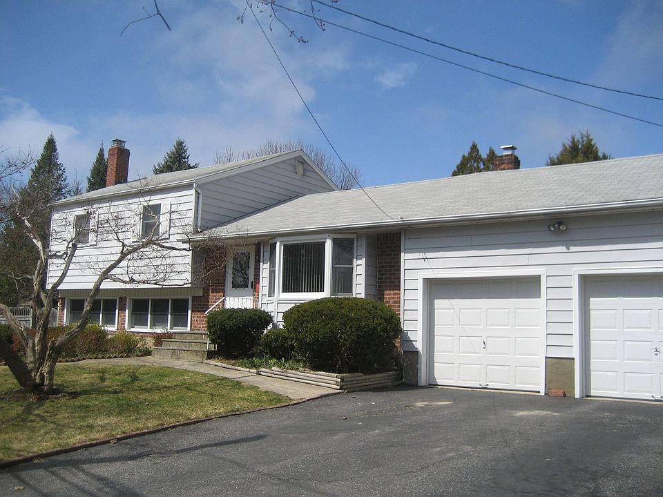 1st image of 5 Carrol Pl