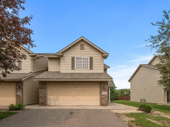 3518 Goodwin Ave N, Oakdale, MN 55128