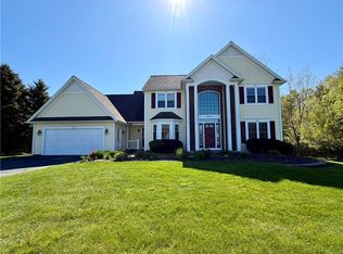 7634 Creekwood Est, Ontario, NY 14519