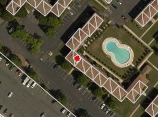 1215 N Oaks Blvd, North Brunswick, NJ 08902