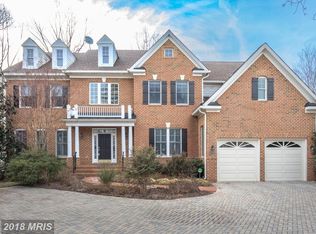 9109 Ridge Ln, Vienna, VA 22182