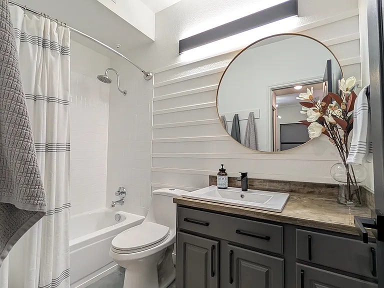 6000 Shepherd Mountain Cv #1 — Photo 29