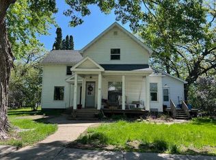 705 Highland Ave, Little Falls, MN 56345