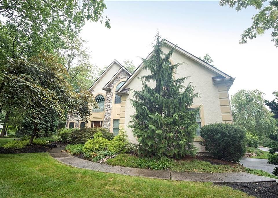 1585 Greystone St, Allentown, PA 18106 Zillow