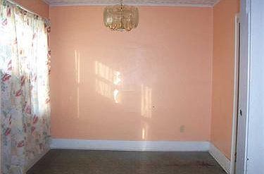 4th image of 2422 Pennsylvania Ave