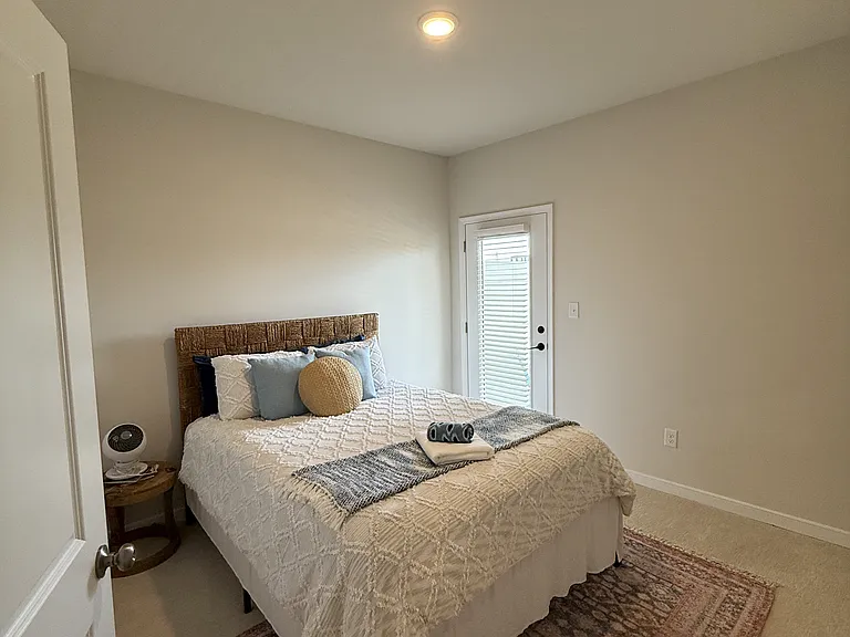 3426 Carlton St #7B — Photo 21