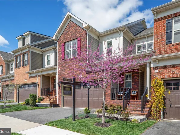 44240 Silverpalm Grove Ter, Leesburg, VA 20176