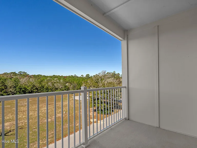 2272 Dolphin Shores Dr SW #402 — Photo 22