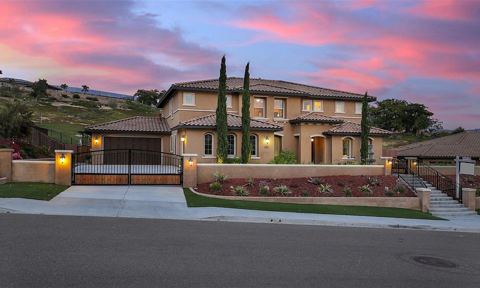 2nd image of 455 Coastal Hills Dr