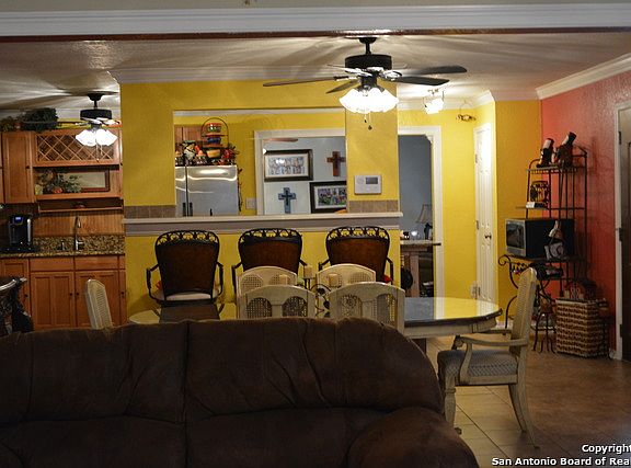 3rd image of 2214 Glen Ivy Dr