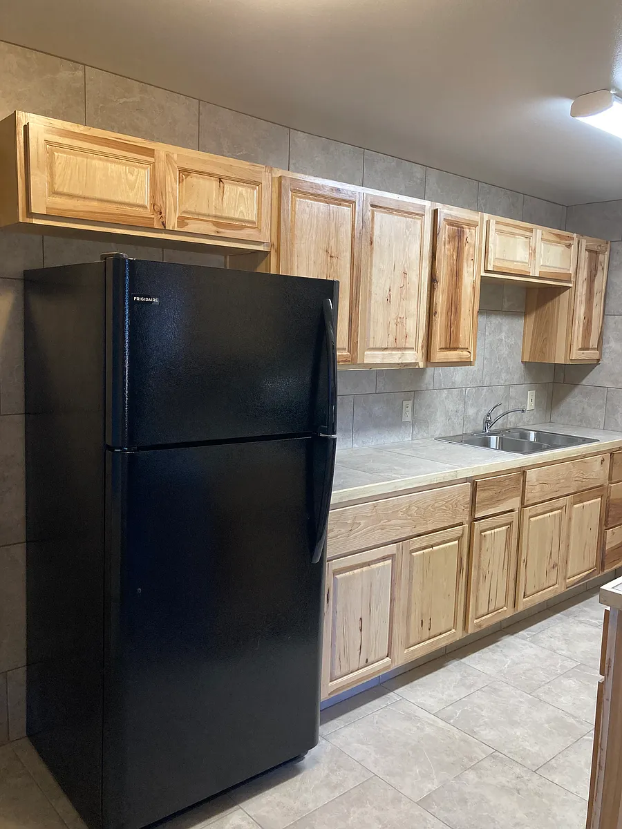 Building Photo - 421 Alcazar St SE #2