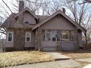 10 Bishop Ave, Worcester, MA 01603