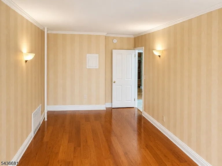 178 E Lindsley Rd #2 — Photo 14