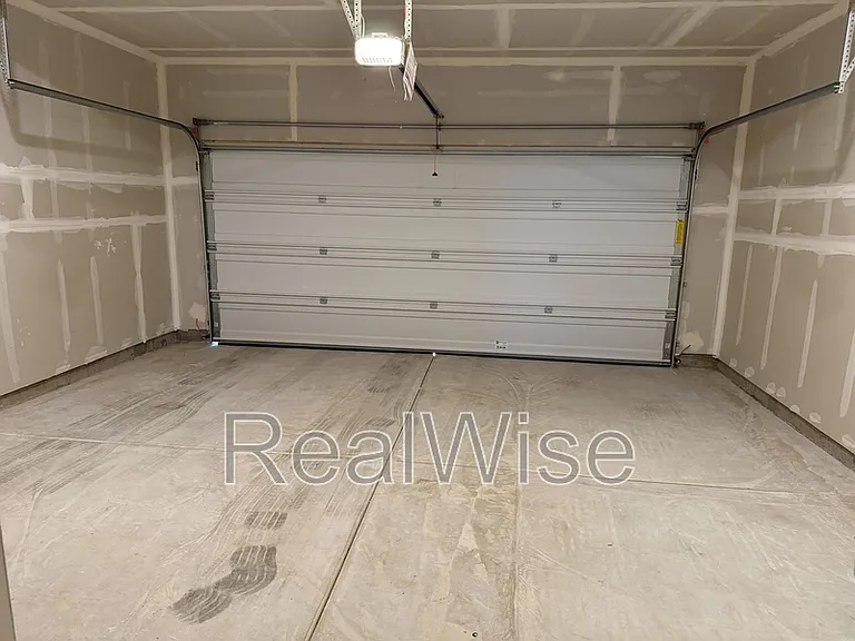62755 Eagle Rd — Photo 39
