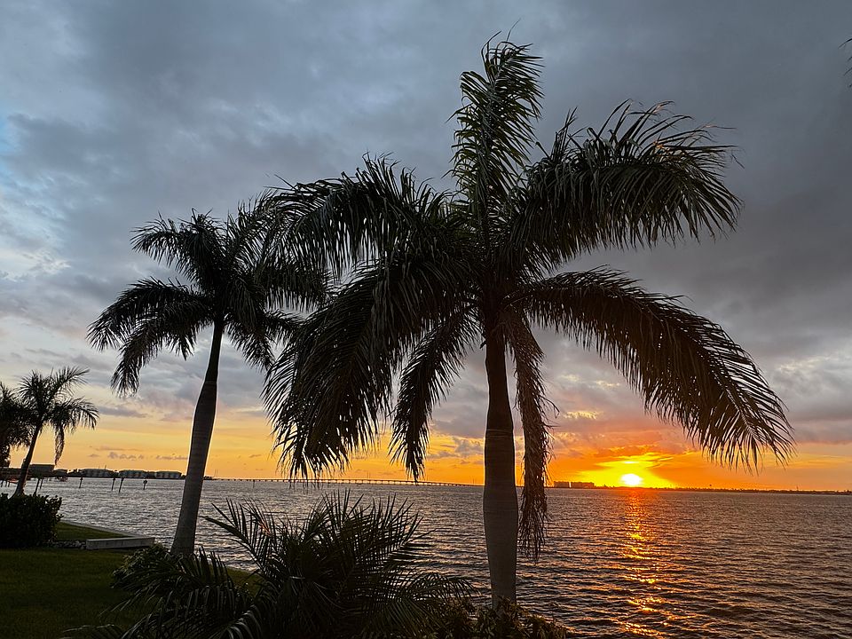 Sunsets from your living room or porch all year long!