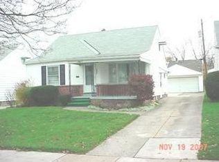 13604 Oakview Blvd, Garfield Heights, OH 44125