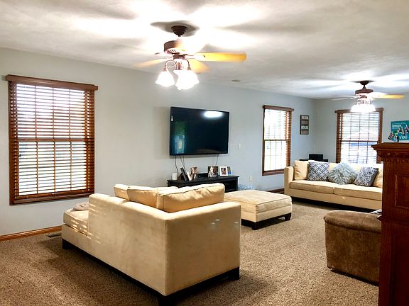 5th image of 2892 Indian Meadows Ln