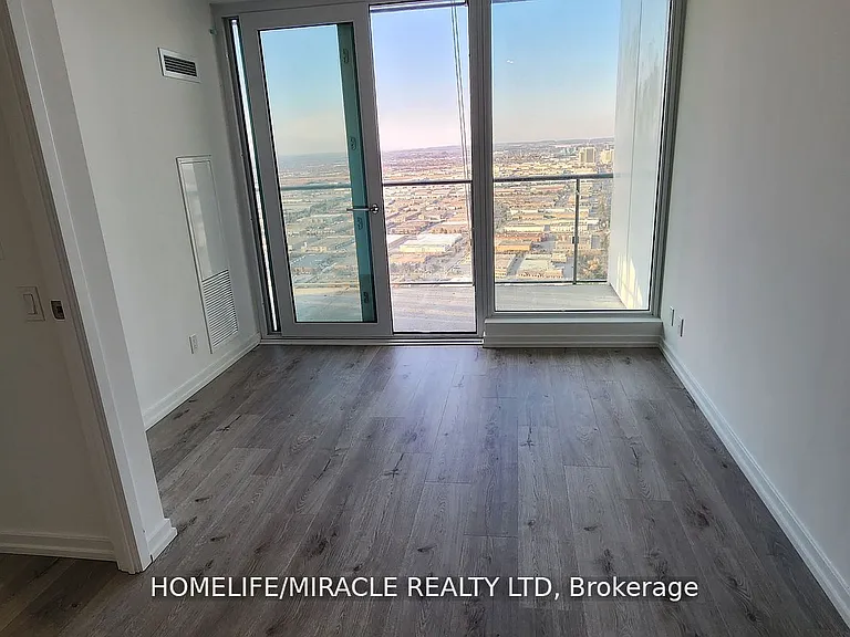 7890 Jane St #5507 — Photo 9