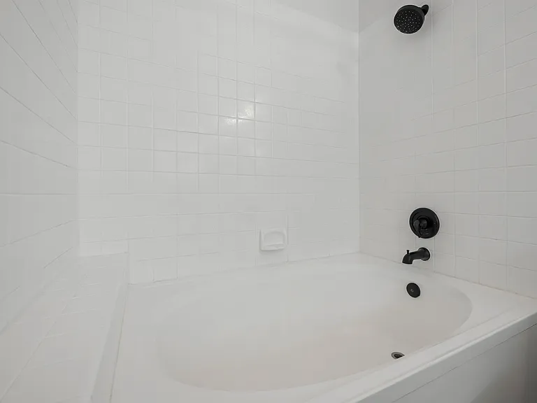466 Len Cir — Photo 24