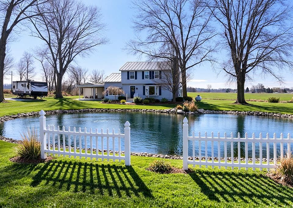 1st image of 2683 Holtz Rd