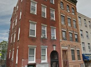 22 Chelsea St #B, Boston, MA 02128