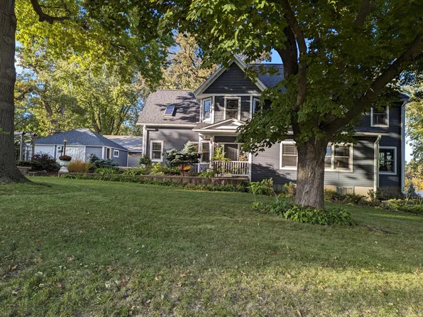 905 Lakeview Blvd, Albert Lea, MN 56007