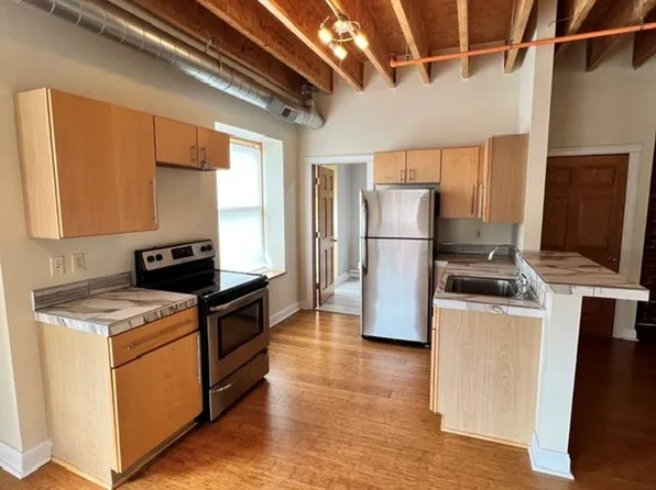 Hendrie Lofts, 5734 Woodward Ave APT 301, Detroit, MI 48202