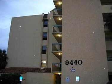2nd image of 9440 Fontainebleau Blvd APT 417