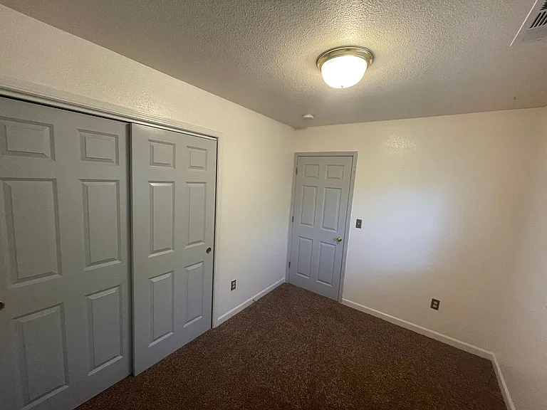 5953 S Broadway St #C — Photo 13