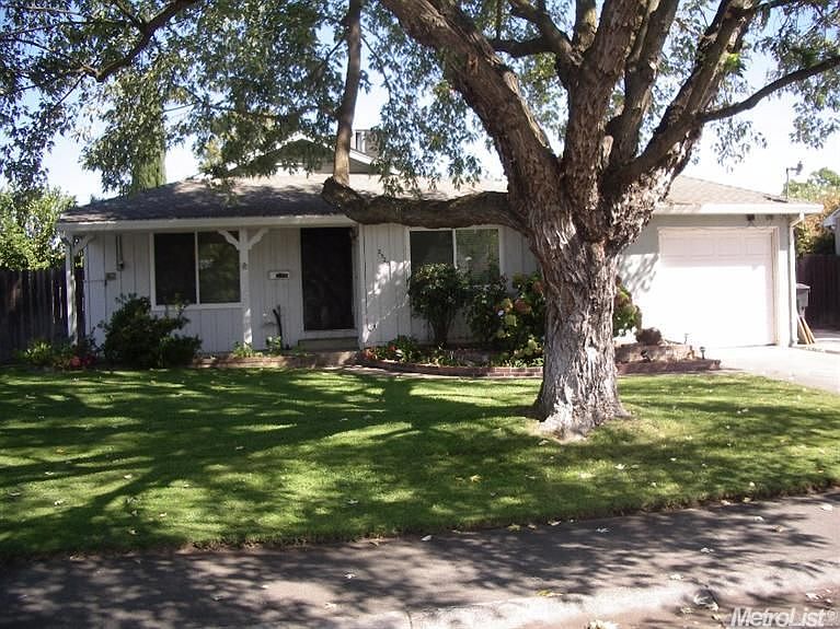 1st image of 2520 Northview Dr