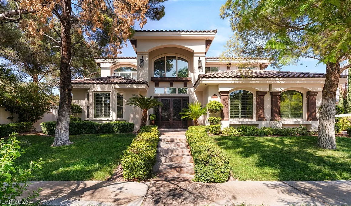 5 bed, 5.5 bath, 5783 sqft, $13,000 — Photo 1