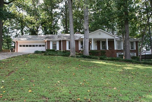 1st image of 5613 Williamsburg Dr
