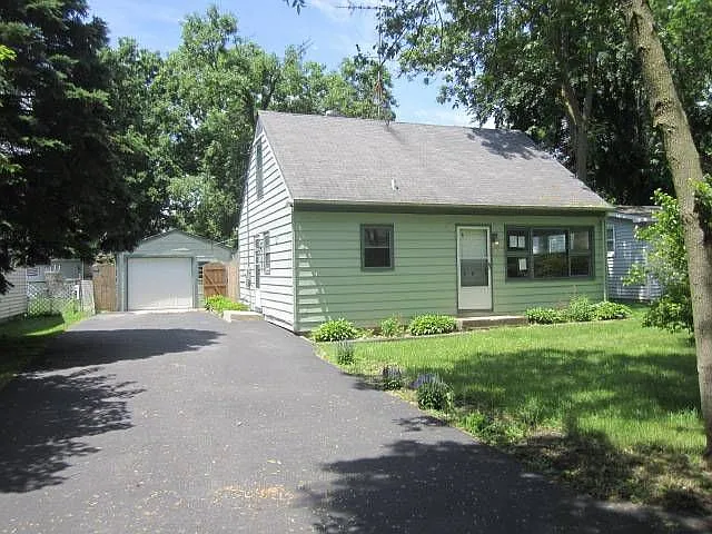 1230 Landon Ave photo 1
