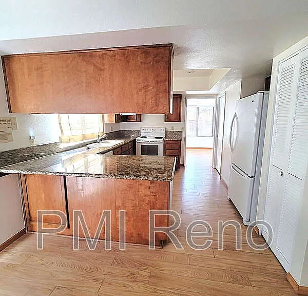 6403 Meadow Country Dr — Photo 22