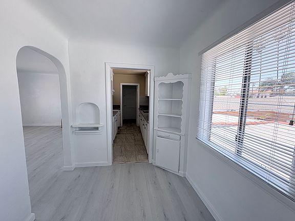 4th image of 6115 Riverside Ave #B