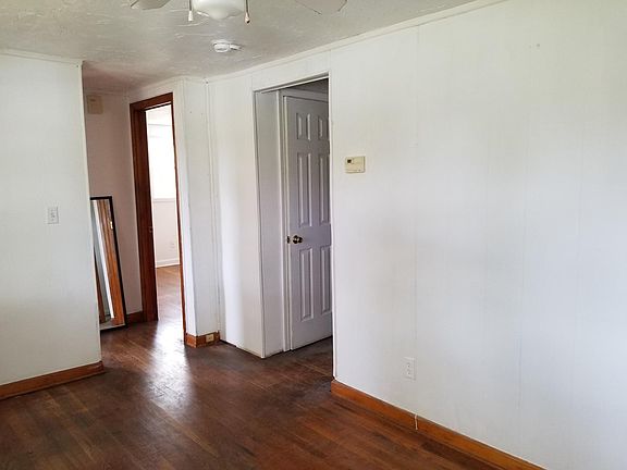 3rd image of 1600 Clay St