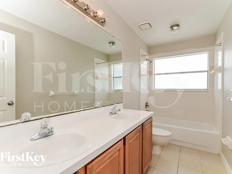 308 Forrest Crest Ct — Photo 16