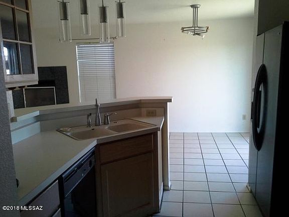 3rd image of 1180 N Amberbrooke Ave