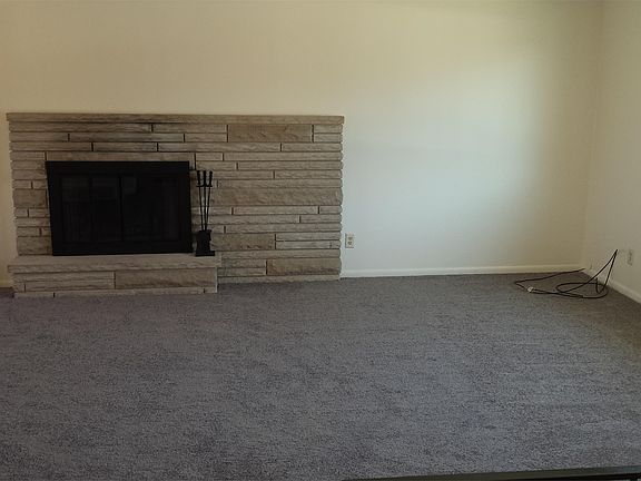 2nd image of 8862 Kephart Ln APT 1