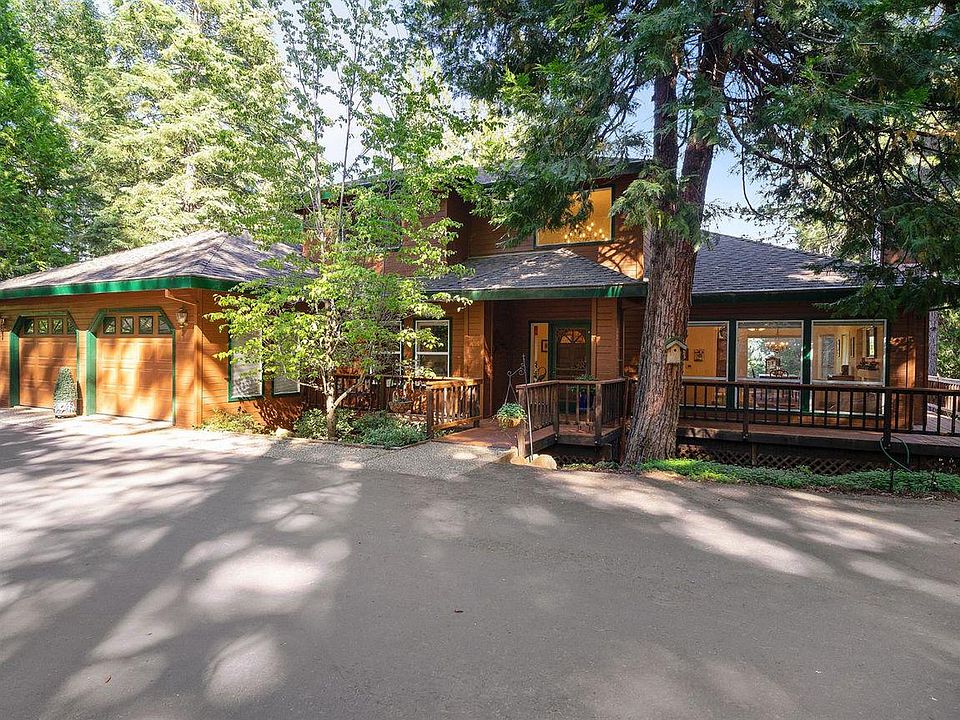 1st image of 4581 Park Woods Dr